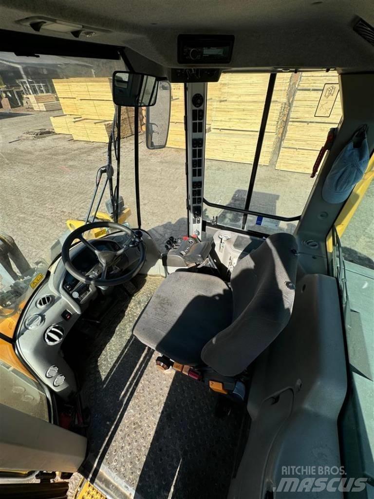 Volvo L 60 F Pyöräkuormaajat