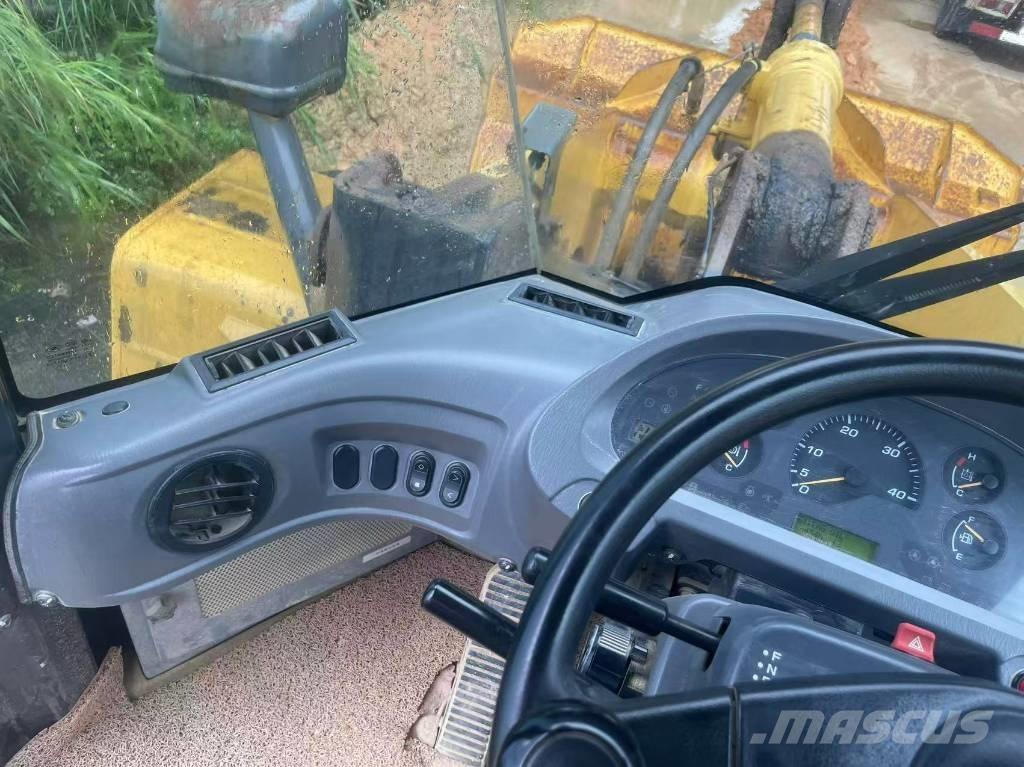 Komatsu WA 380-6 Pyöräkuormaajat