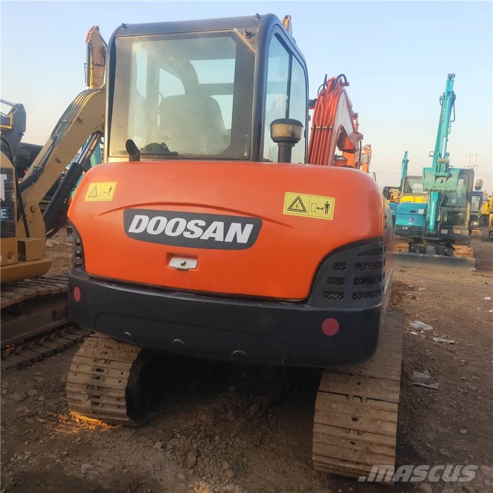 Doosan DH60-7 Minikaivukoneet < 7t
