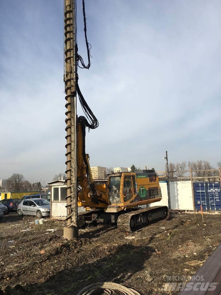 Bauer RTG 16 T Täryjuntat
