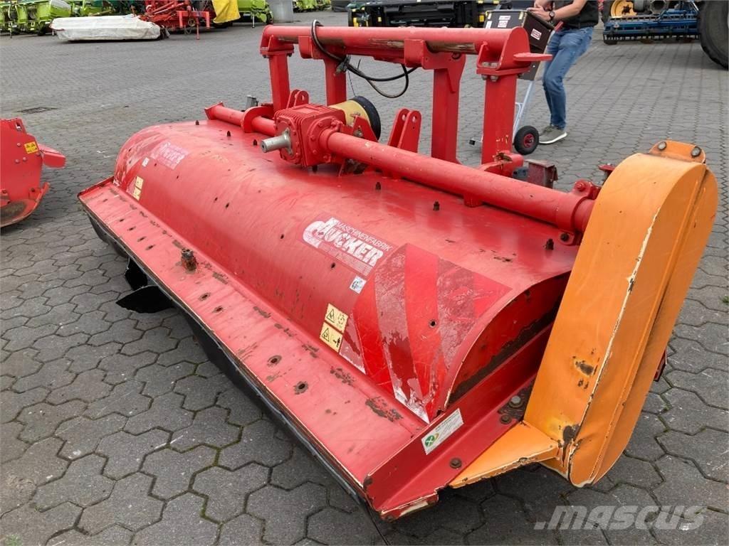 Dücker UM 30 FV Muut heinä- ja tuorerehukoneet