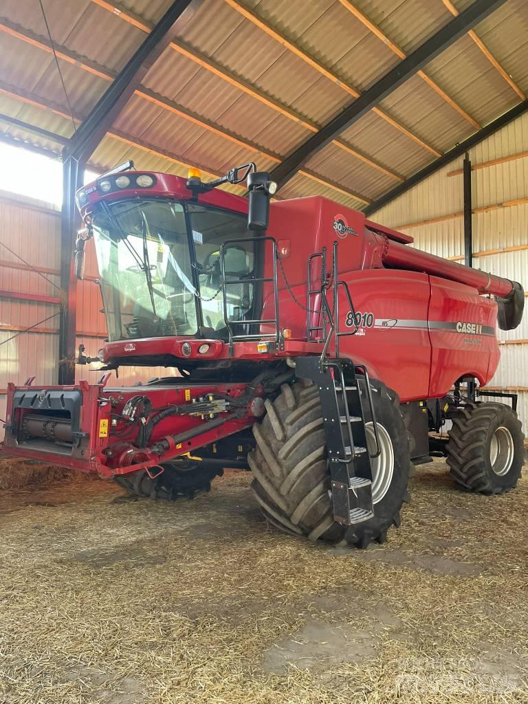 Case IH 8010 Leikkuupuimurit