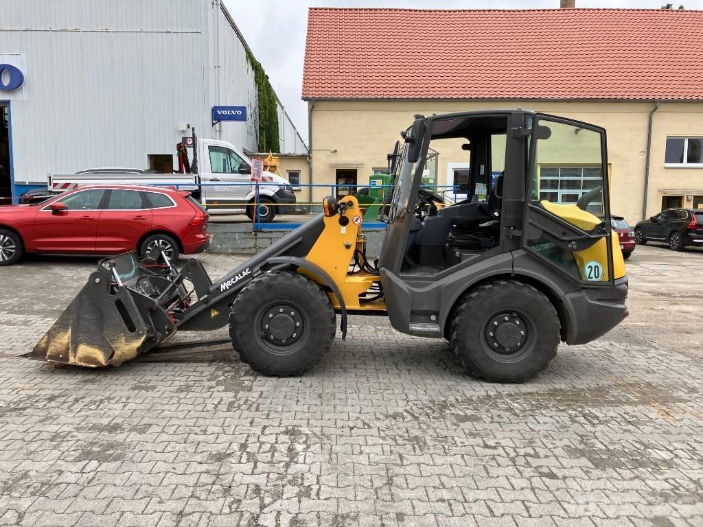 Mecalac AX 700 Pyöräkuormaajat