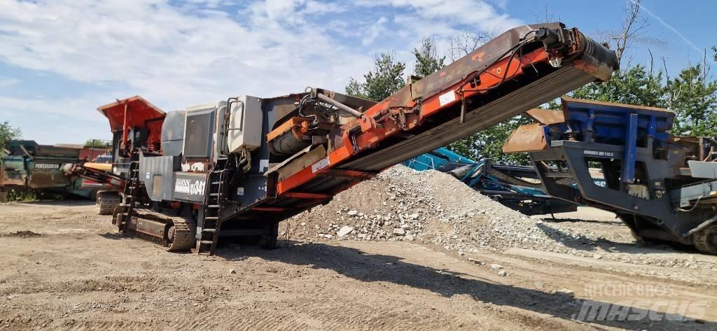 Sandvik QJ 341 Mobiilimurskaimet