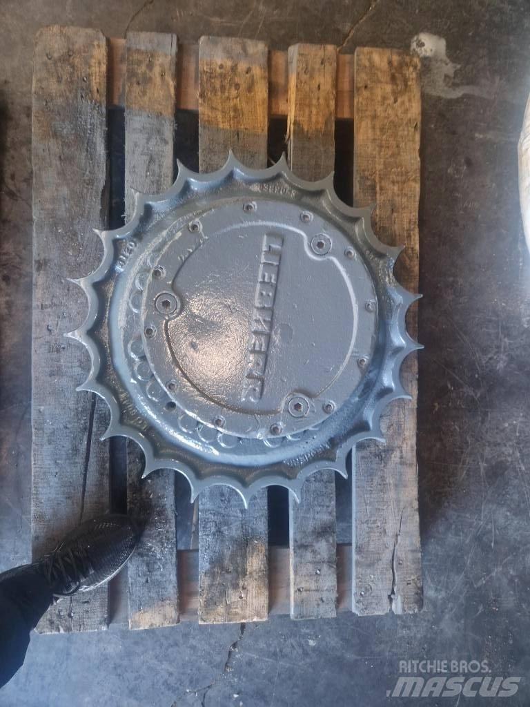 Liebherr FAT350 P022 Akselit