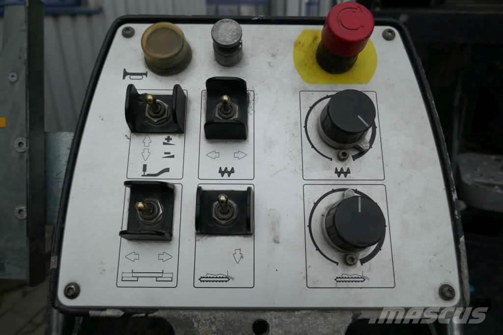 Bomag BF 300 C Asfalttipienkoneet