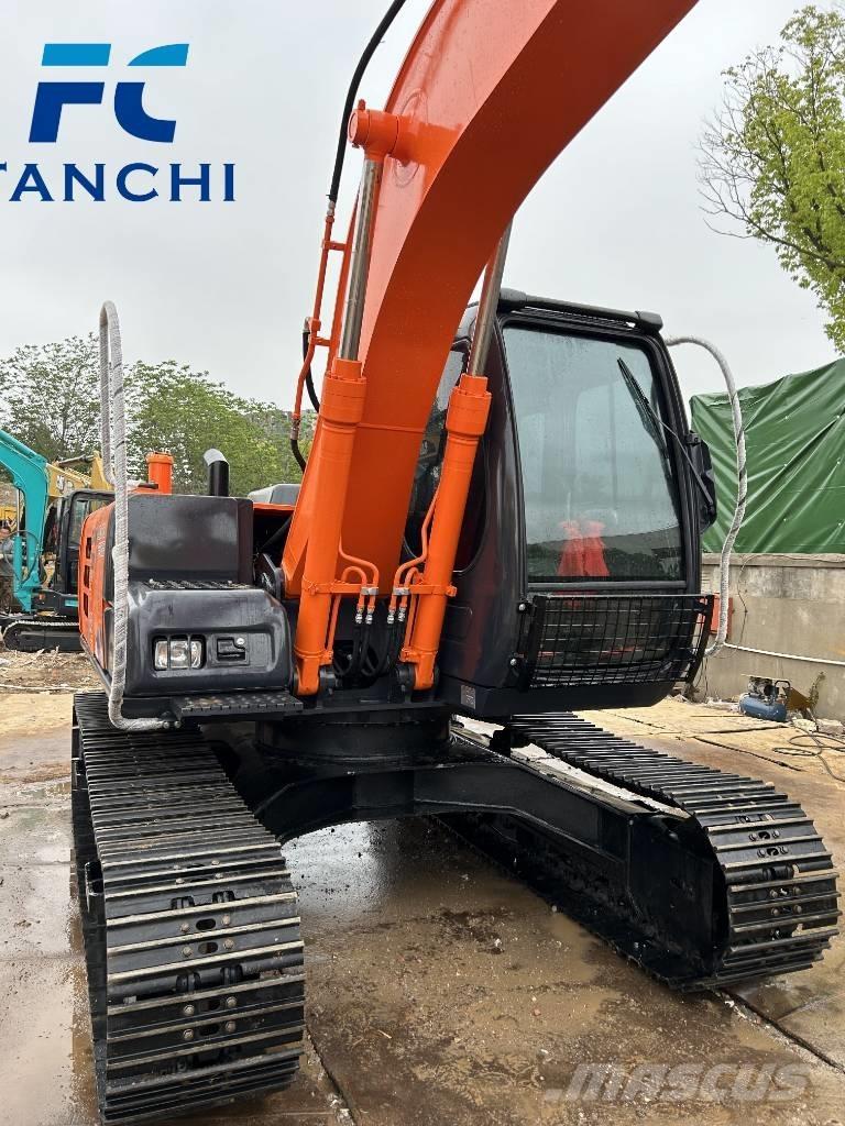 Hitachi ZX 120 Telakaivukoneet