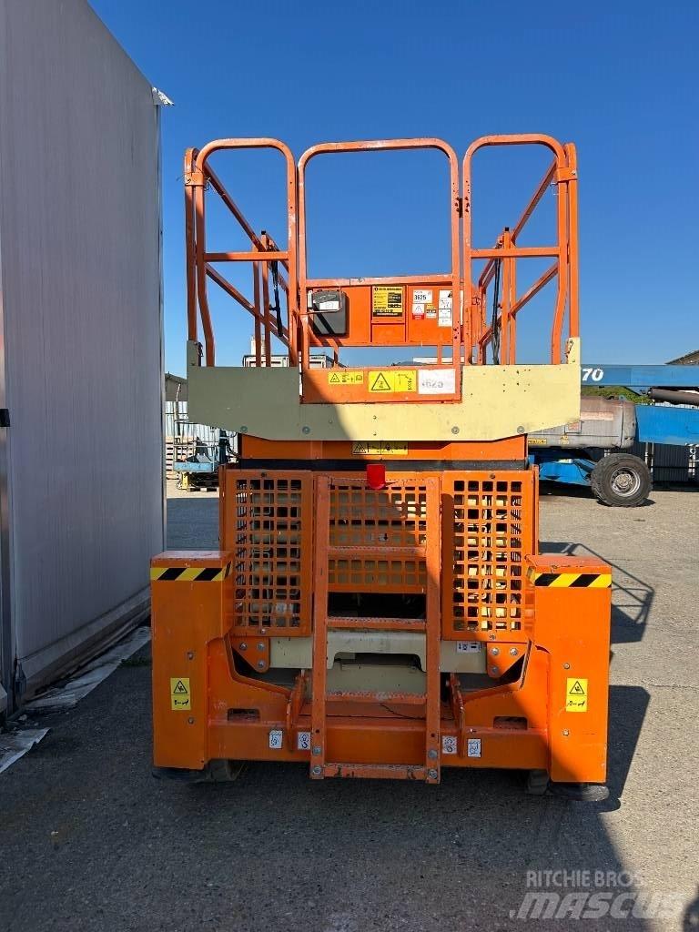 JLG 4069 Saksilavat
