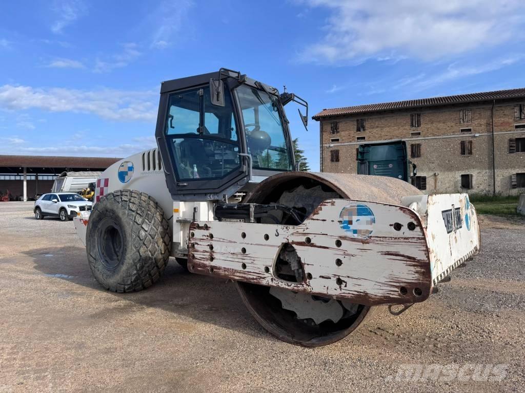 Hamm 3520 HT Yksivalssijyrät