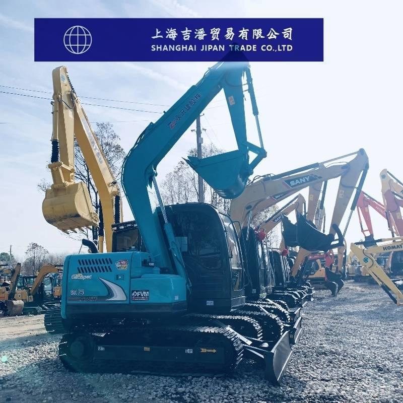 Kobelco SK 75 Midikaivukoneet 7t - 12t
