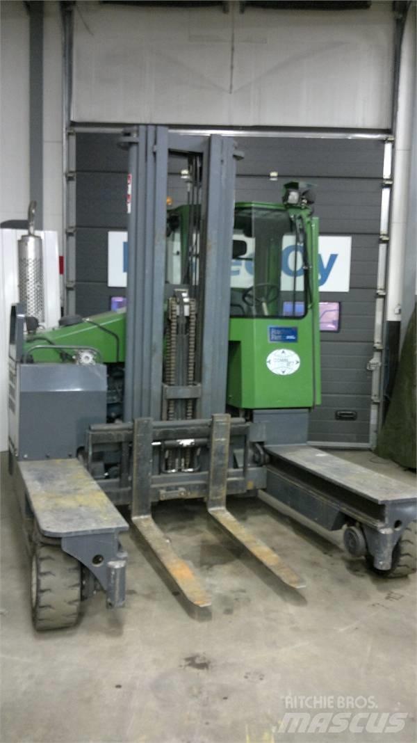 Combilift C4000 D Nelitietrukit