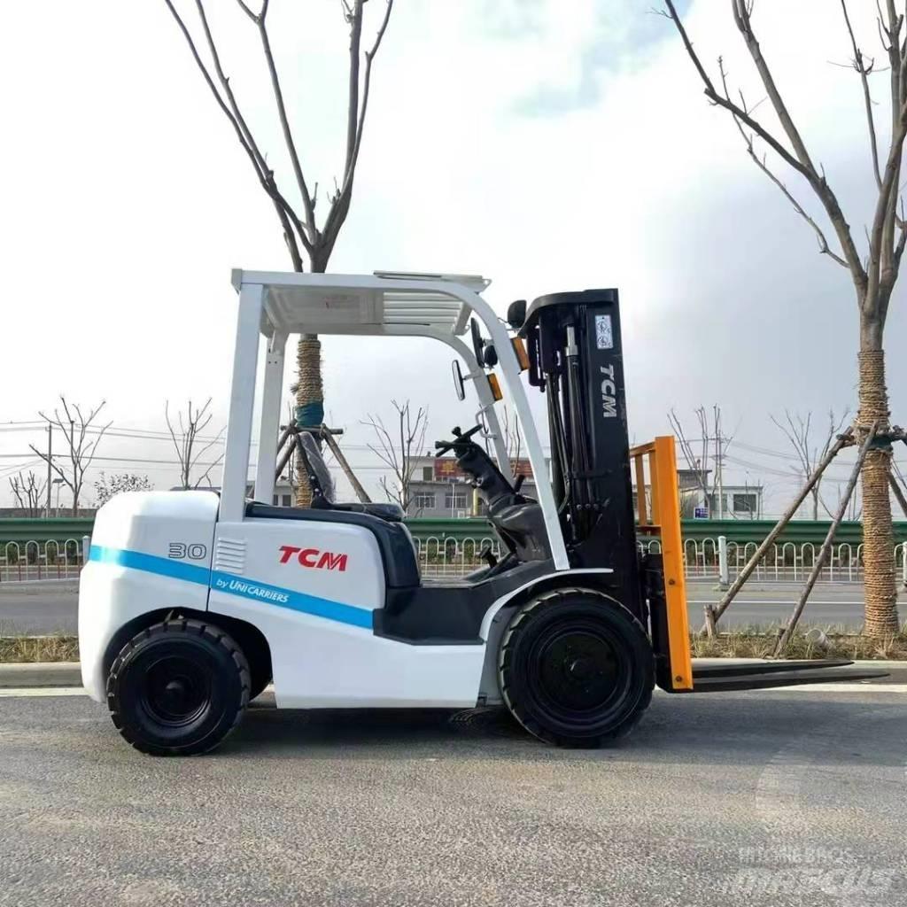 TCM FD30 Dieseltrukit