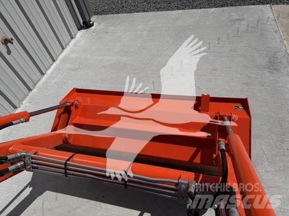 Kubota B7800 Traktorit