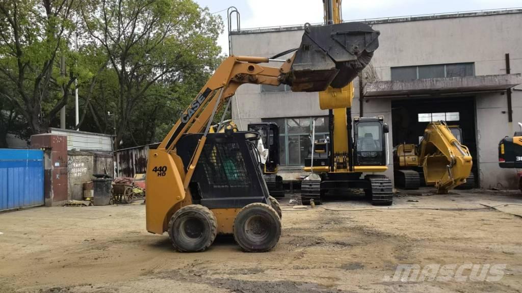 CASE 440 HD Liukuohjatut kuormaajat