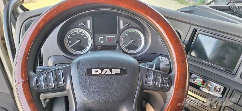 DAF XF 106.460 SC Vetopöytäautot