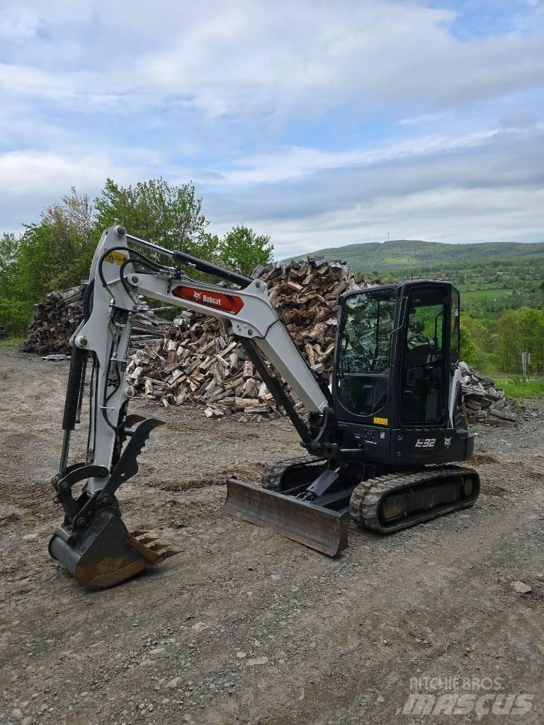 Bobcat E 32 Minikaivukoneet < 7t