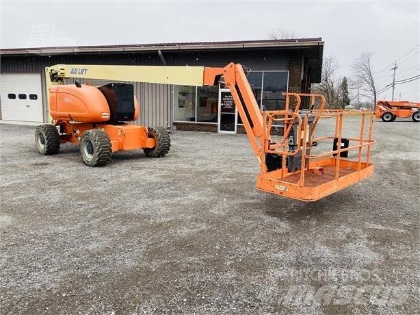 JLG 800 AJ Kuukulkijat