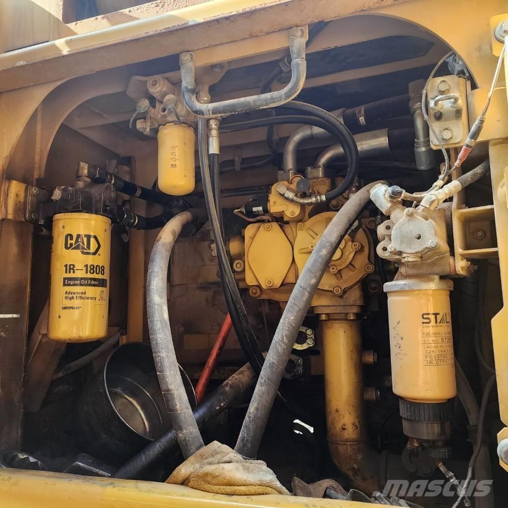 CAT 349F Telakaivukoneet