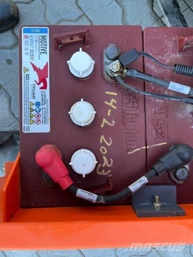 JLG 1230 ES Henkilönostimet ja nostolaitteet
