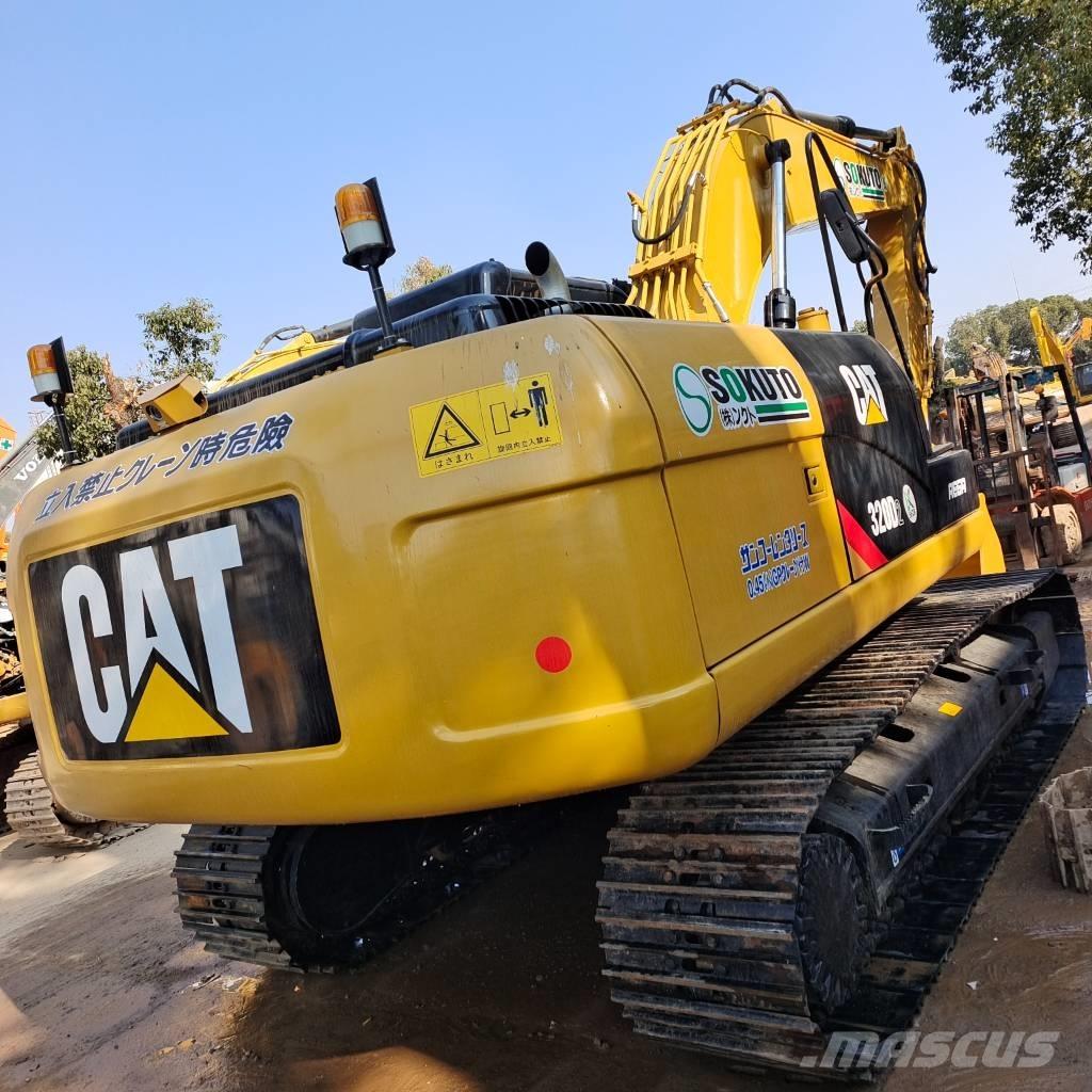 CAT 320 D2 Telakaivukoneet
