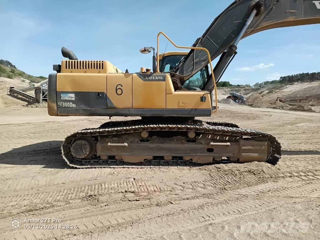 Volvo EC 300 D N L Telakaivukoneet