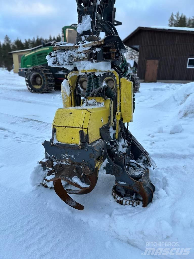 John Deere 1270 G Harvesterit
