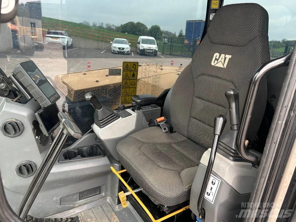 CAT 306 Minikaivukoneet < 7t