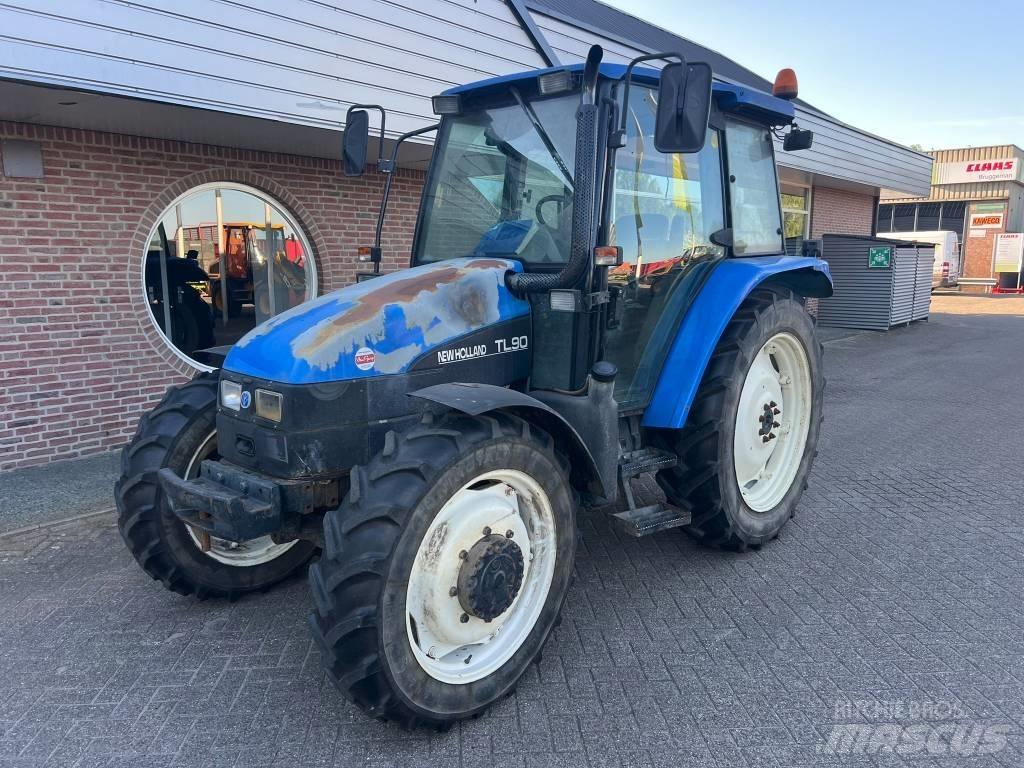 New Holland TL 90 Traktorit