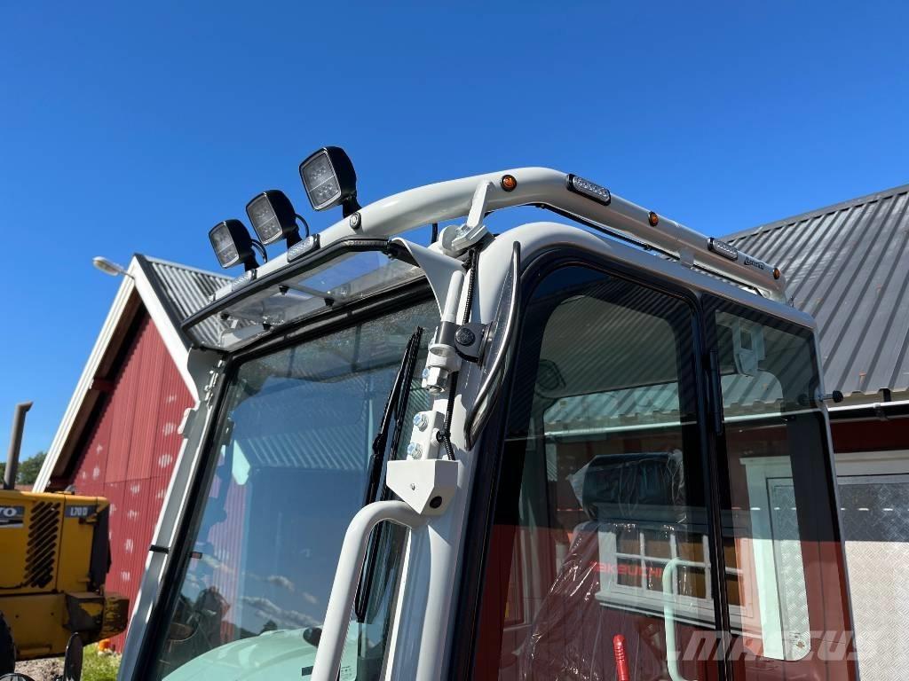 Takeuchi TB 370 Midikaivukoneet 7t - 12t
