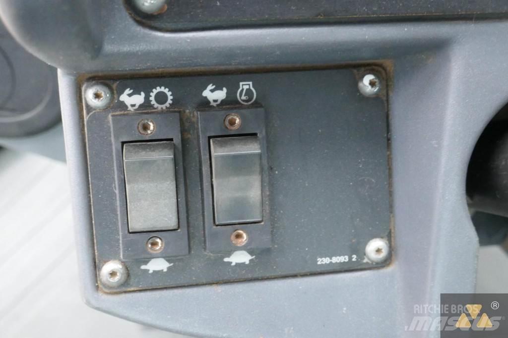 CAT CP533E Yksivalssijyrät