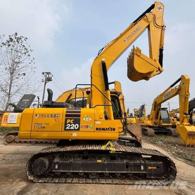 Komatsu PC 220-8 Telakaivukoneet
