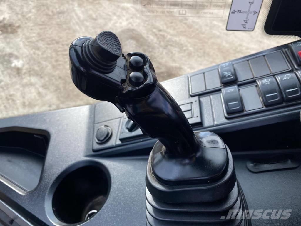 Liebherr L 506 Pyöräkuormaajat