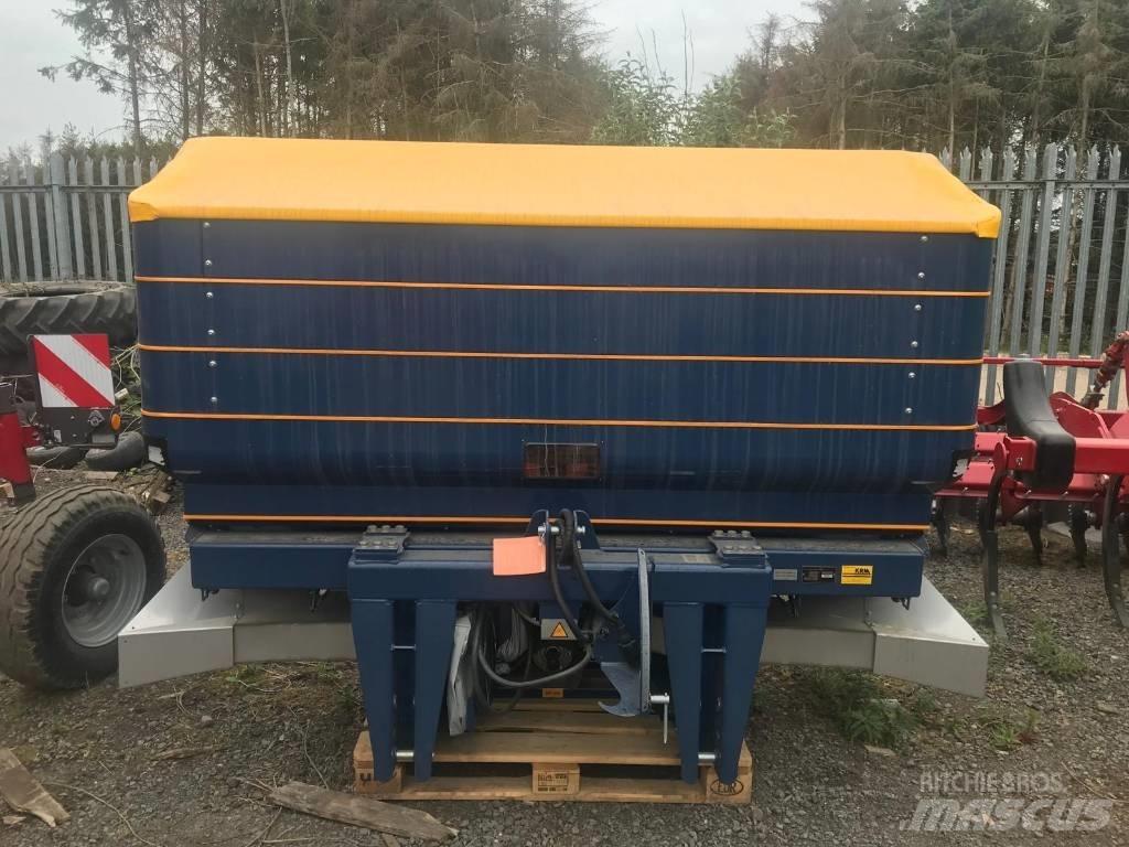 Bogballe M35W Lannoitteenlevittimet