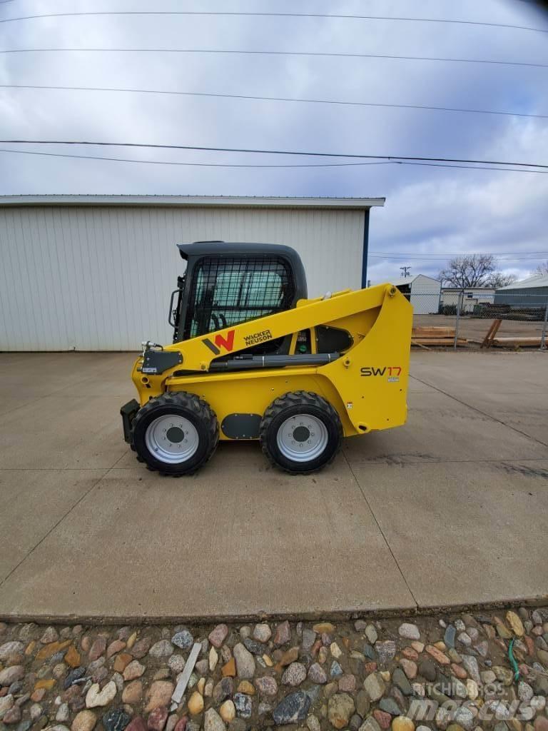 Wacker Neuson SW17 Liukuohjatut kuormaajat