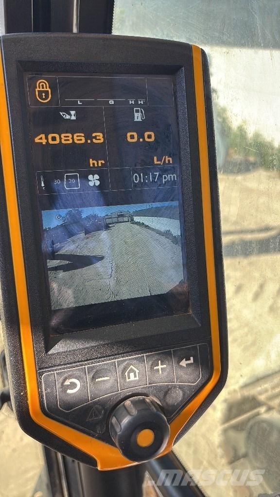 JCB JS 131 LC Telakaivukoneet