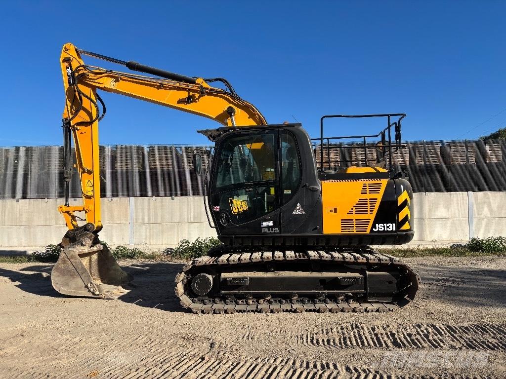 JCB JS 131 LC Telakaivukoneet