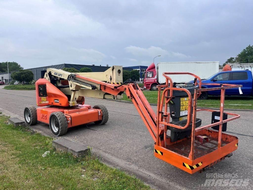 JLG E450AJ Kuukulkijat