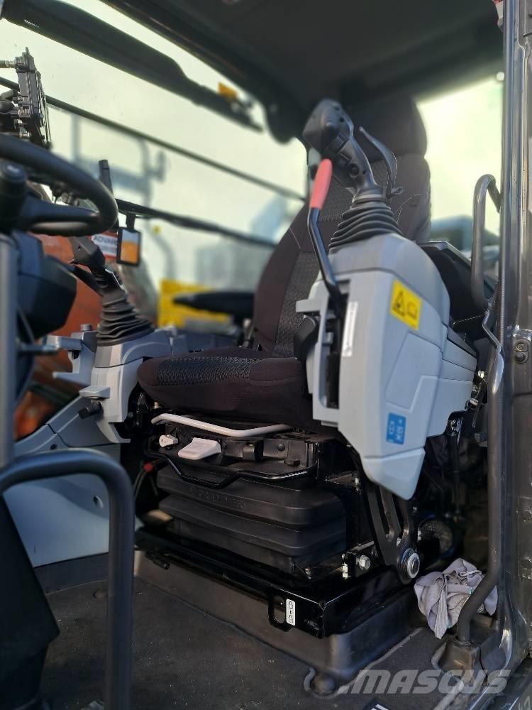 Hitachi ZX155WT-5 Pyöräkaivukoneet