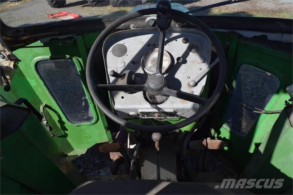 Deutz-Fahr D4006 Traktorit