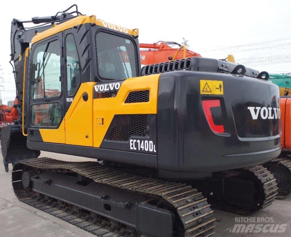 Volvo EC 140 DL Telakaivukoneet