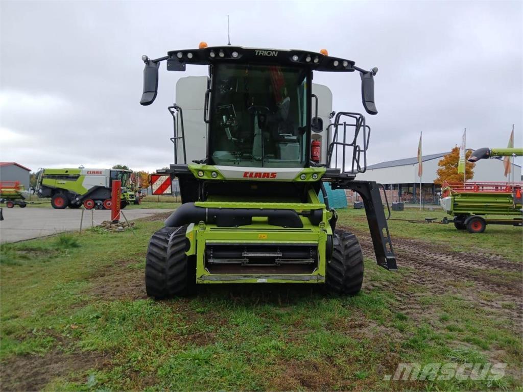 CLAAS Trion 660 TT Leikkuupuimurit