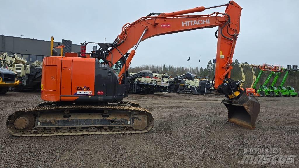 Hitachi ZX 225USLC-6 Telakaivukoneet