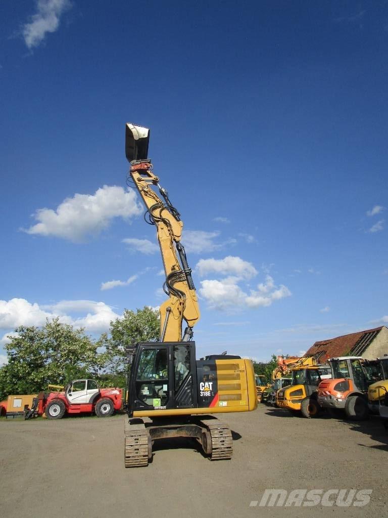 CAT 318 E L   320 322 Telakaivukoneet