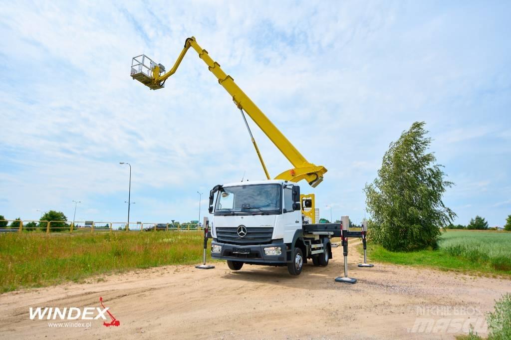 Palfinger P 300 KS Nostolava-autot