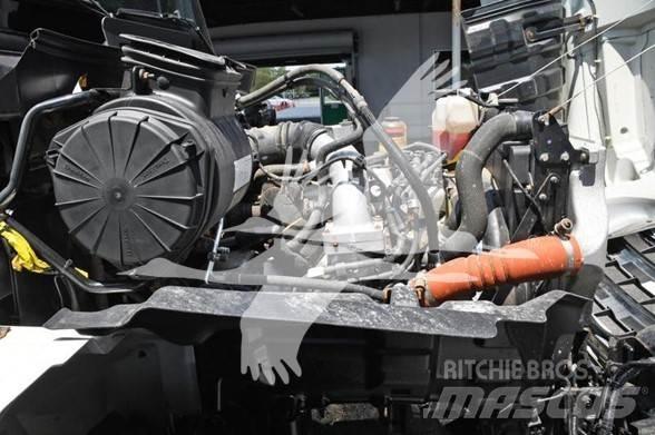 Hino 268 Umpikorikuorma-autot