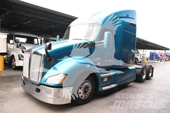 Kenworth T680 Vetopöytäautot