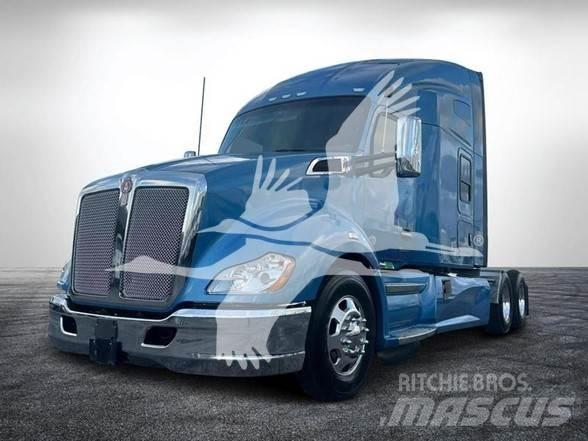 Kenworth T680 Vetopöytäautot