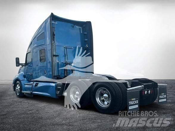 Kenworth T680 Vetopöytäautot