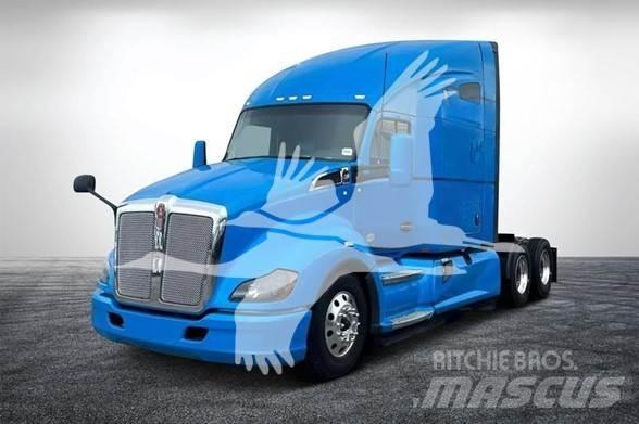 Kenworth T680 Vetopöytäautot