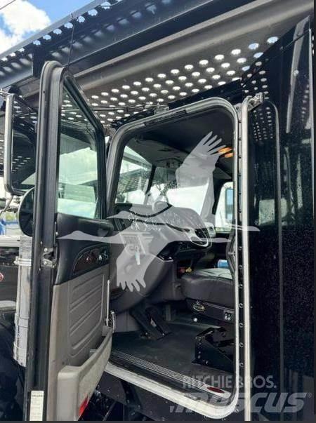 Peterbilt 389 Muut koneet